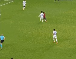 1720566039894095406.gif 亚马尔欧青赛.gif